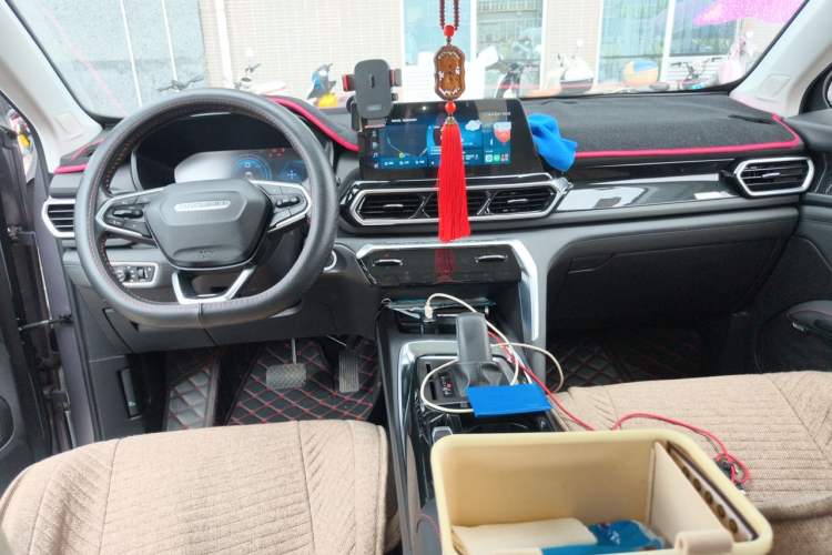 Used Baojun RS-5 2020 300T CVT Smart Flagship Edition Center Console