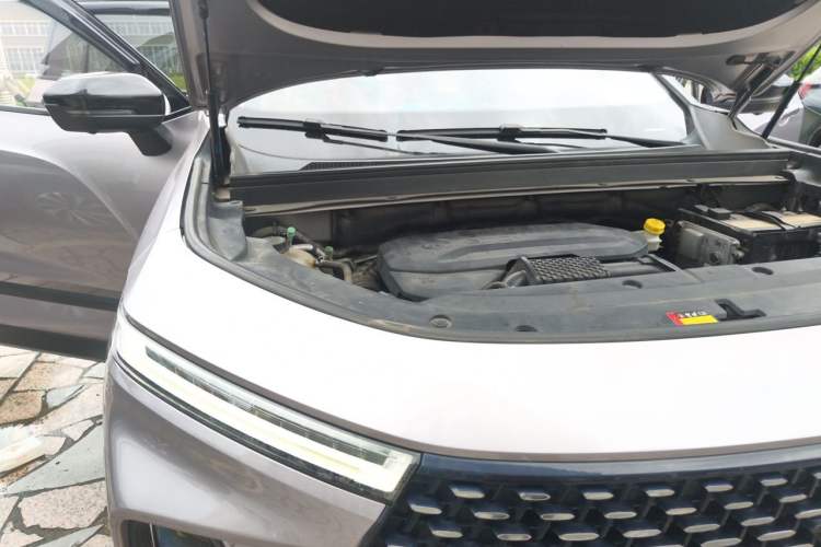 Used Baojun RS-5 2020 300T CVT Smart Flagship Edition Engine Bay Right