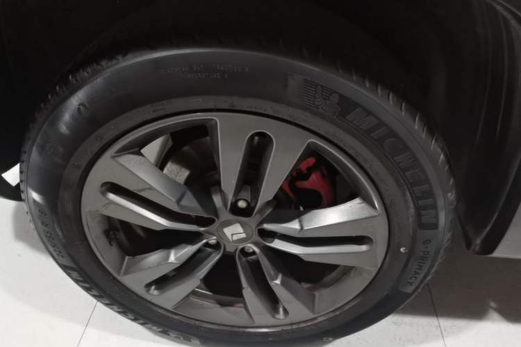 Used Baojun RS-5 2020 300T CVT Smart Flagship Edition Right Rear Wheel Hub