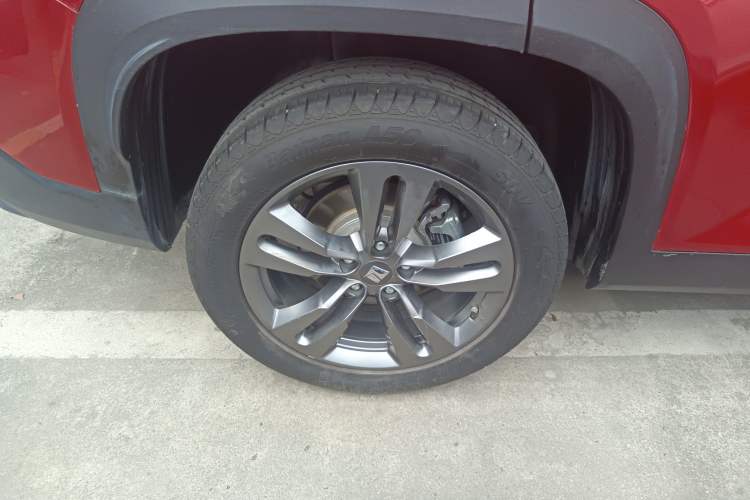 Used Baojun RS-5 2020 1.5T CVT 24-Hour Online Luxury Edition Right Rear Wheel Hub