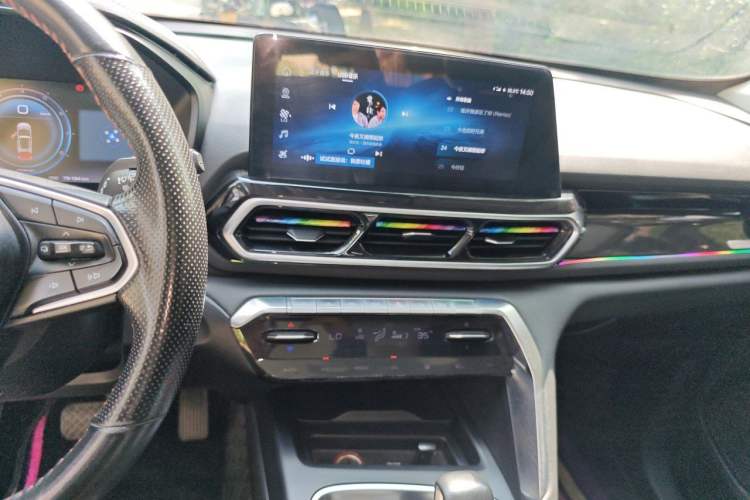 Used Baojun RS-5 2020 300T CVT Smart Flagship Edition Audio And AC Panel