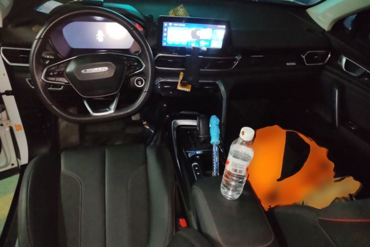 Used Baojun RS-5 2020 300T CVT Smart Flagship Edition Center Console