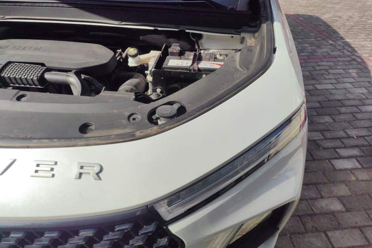 Used Baojun RS-5 2020 300T CVT Smart Flagship Edition Engine Bay Left
