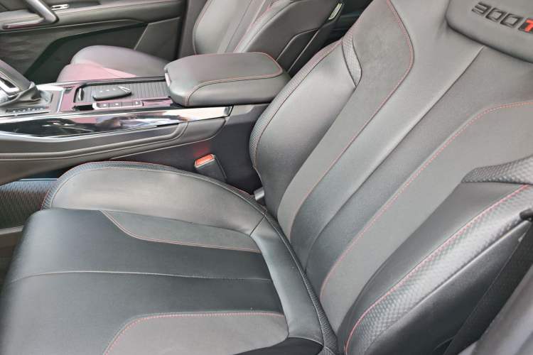 Used Baojun RS-5 2020 300T CVT Smart Flagship Edition Left Front Seat