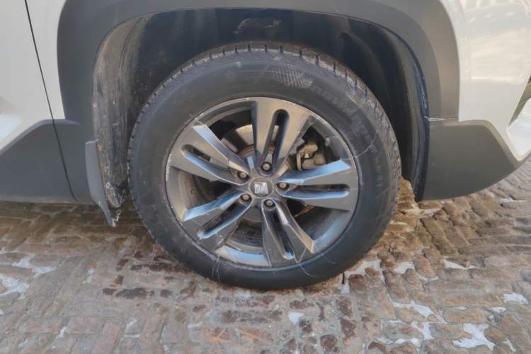 Used Baojun RS-5 2020 300T CVT Smart Flagship Edition Right Front Wheel Hub