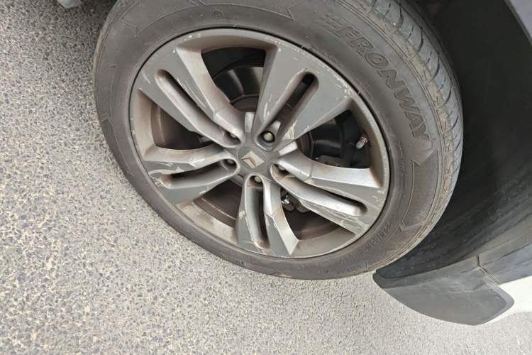 Used Baojun RS-5 2020 300T CVT Smart Flagship Edition Right Front Wheel Hub