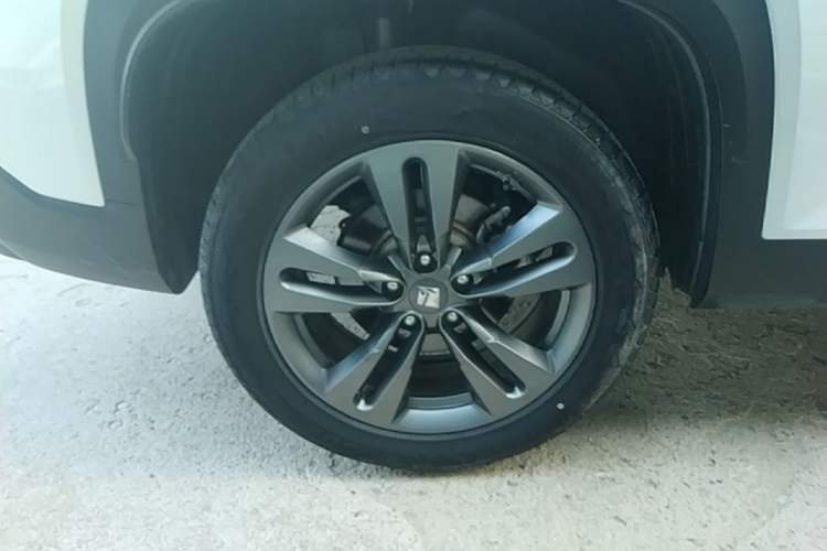 Used Baojun RS-5 2020 300T CVT Smart Prestige Edition Right Rear Wheel Hub