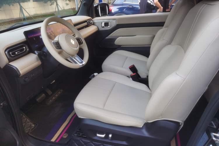 Used Baojun Spark 2023 Flagship Edition Interior 1