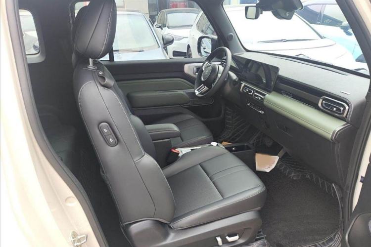 Used Baojun Spark 2023 Intelligent Premium Edition Interior 5