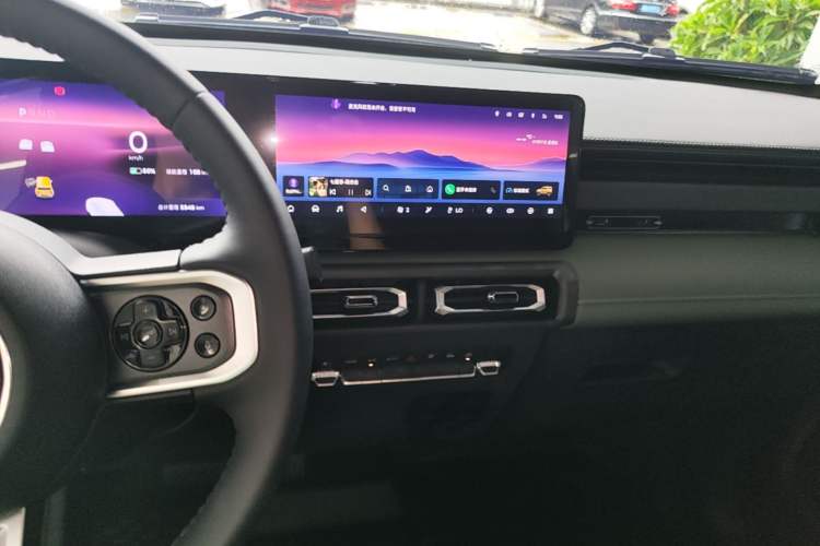 Used Baojun Spark 2023 Intelligent Premium Edition Audio And AC Panel