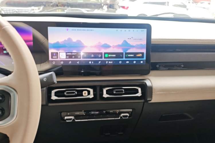 Used Baojun Spark 2023 Flagship Edition Audio And AC Panel