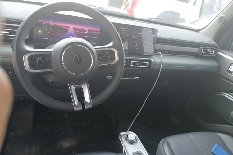 Used Baojun Spark 2023 Flagship Edition Center Console