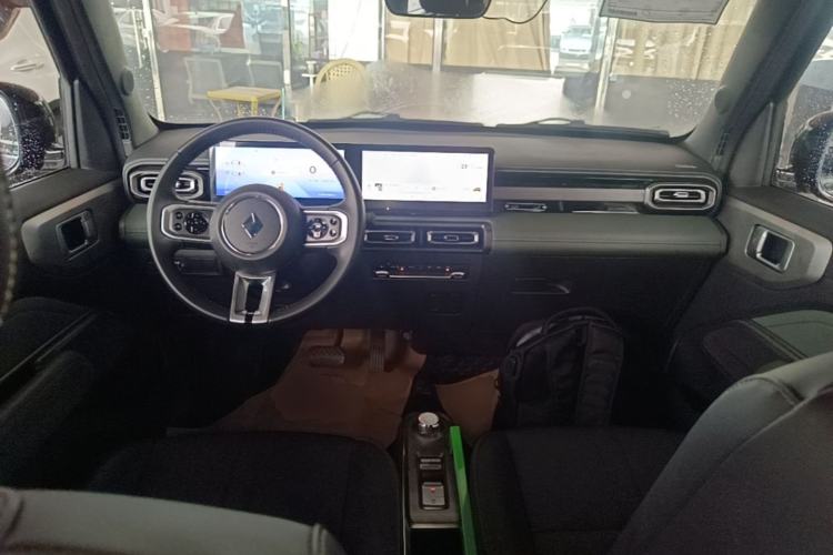 Used Baojun Spark 2023 Flagship Edition Center Console
