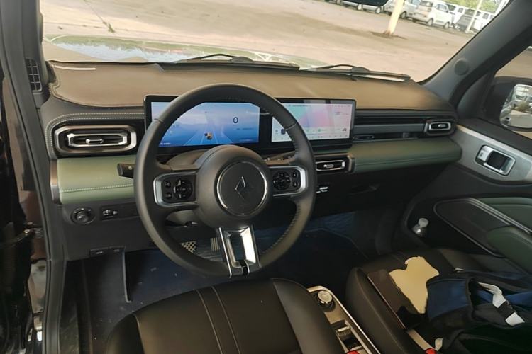 Used Baojun Spark 2023 Flagship Edition Center Console