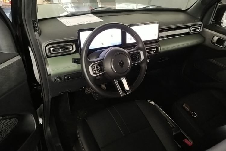 Used Baojun Spark 2023 Flagship Edition Center Console