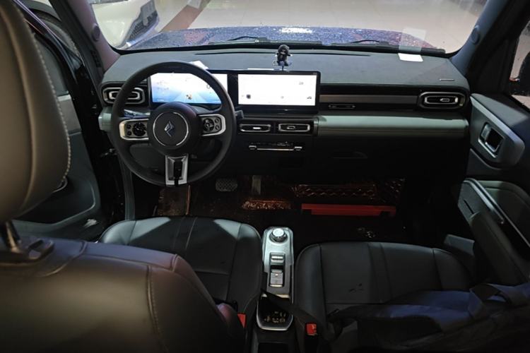 Used Baojun Spark 2023 Flagship Edition Center Console