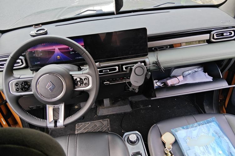 Used Baojun Spark 2023 Flagship Edition Center Console