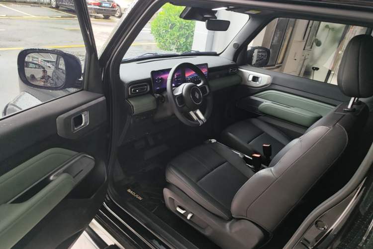 Used Baojun Spark 2023 Intelligent Premium Edition Driver Seat