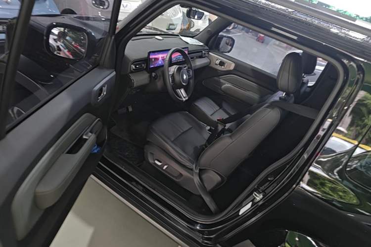Used Baojun Spark 2023 Flagship Edition Driver Seat