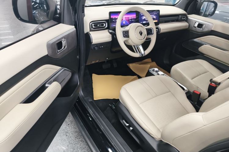 Used Baojun Spark 2023 Flagship Edition Driver Seat