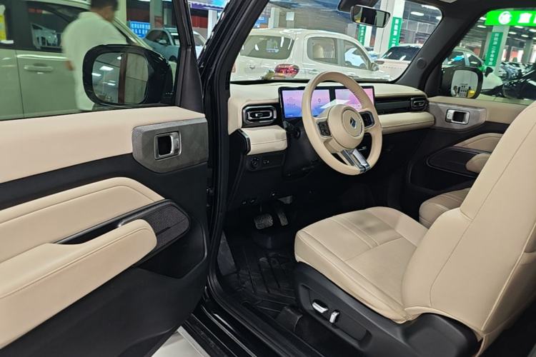 Used Baojun Spark 2023 Flagship Edition Driver Seat