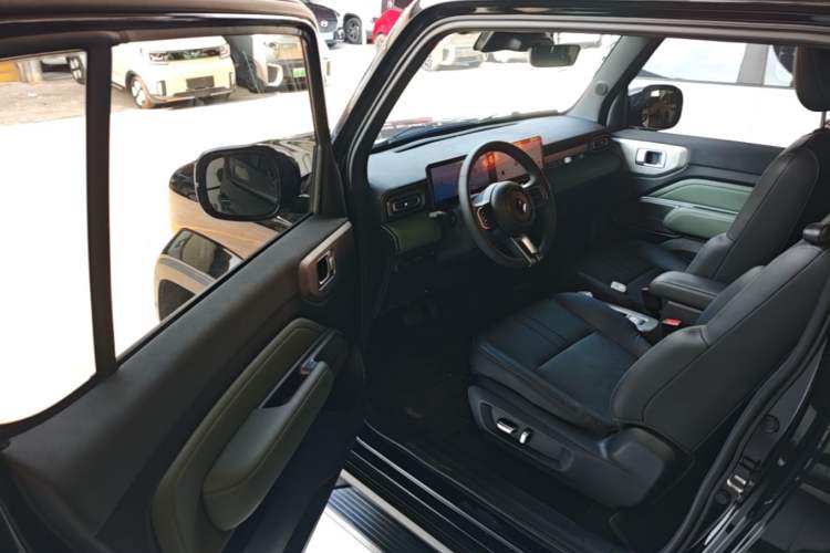 Used Baojun Spark 2023 Intelligent Premium Edition Driver Seat