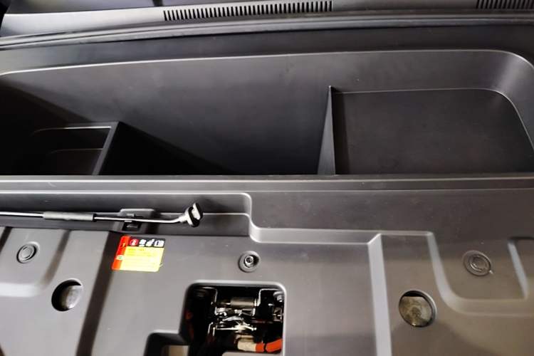 Used Baojun Spark 2023 Flagship Edition Engine Bay