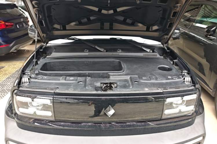 Used Baojun Spark 2023 Flagship Edition Engine Bay