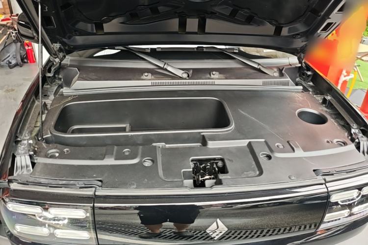 Used Baojun Spark 2023 Flagship Edition Engine Bay