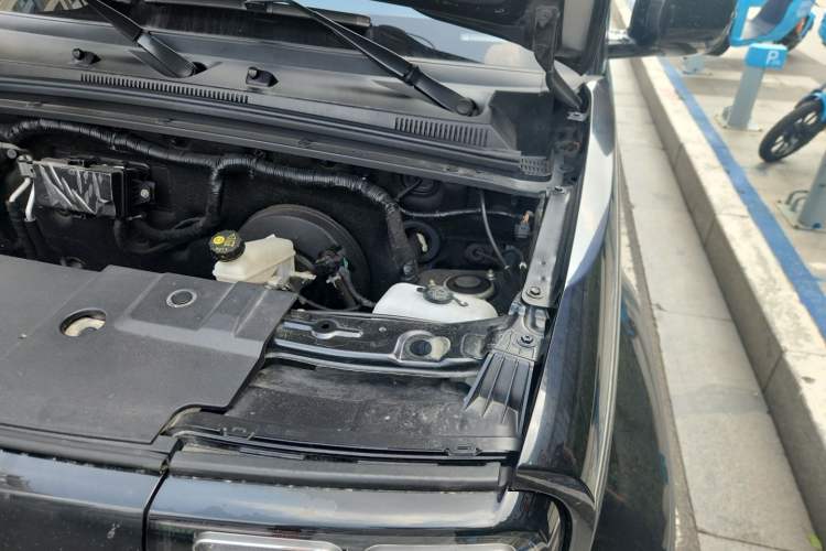 Used Baojun Spark 2023 Flagship Edition Engine Bay Left