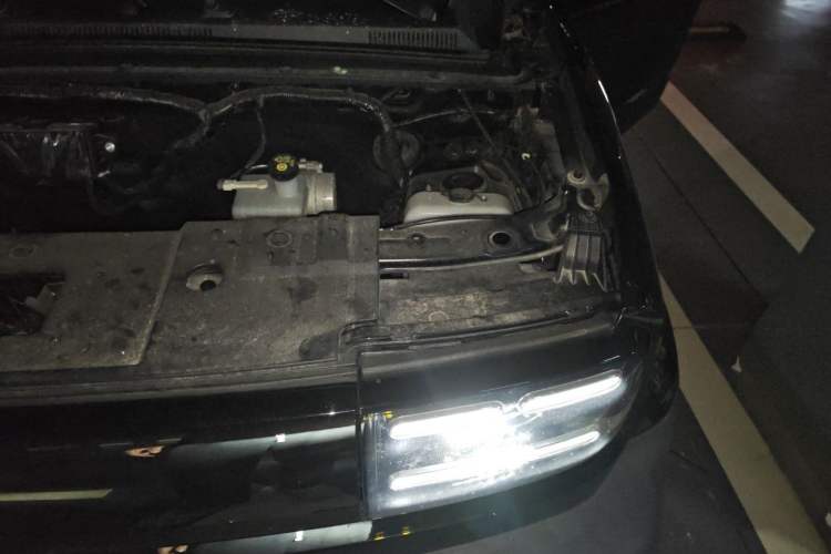 Used Baojun Spark 2023 Intelligent Premium Edition Engine Bay Left