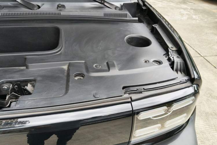 Used Baojun Spark 2023 Intelligent Premium Edition Engine Bay Left