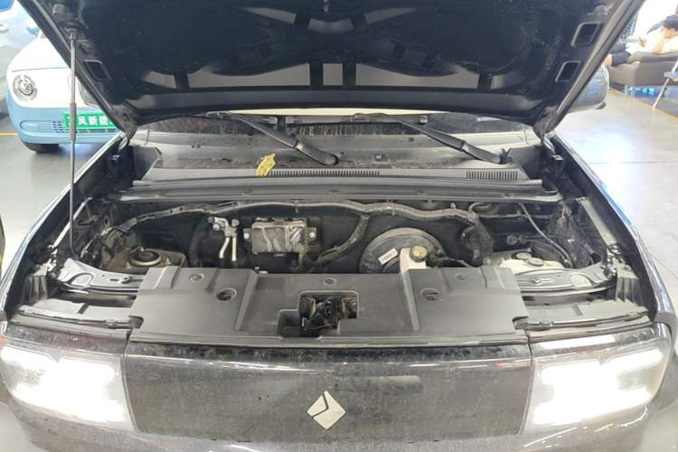Used Baojun Spark 2023 Flagship Edition Engine Bay