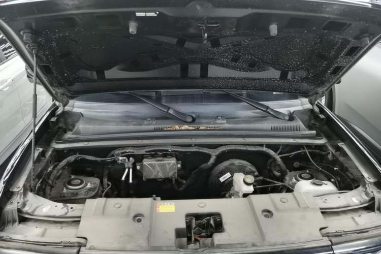Used Baojun Spark 2023 Flagship Edition Engine Bay