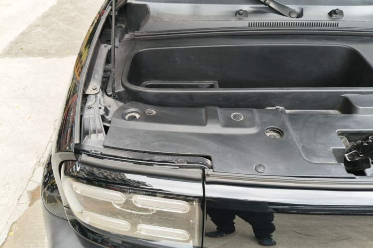 Used Baojun Spark 2023 Intelligent Premium Edition Engine Bay Right