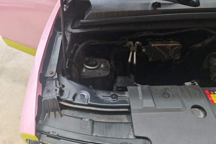 Used Baojun Spark 2023 Intelligent Premium Edition Engine Bay Right