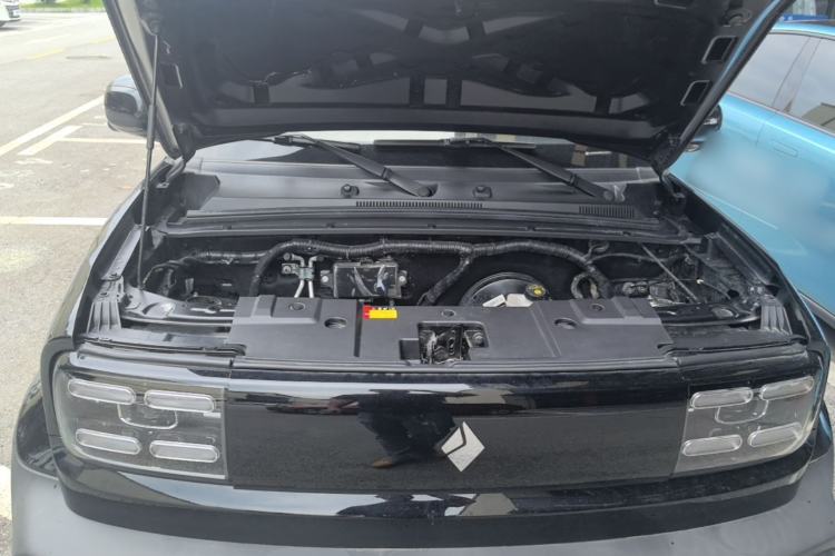 Used Baojun Spark 2023 Flagship Edition Engine Bay