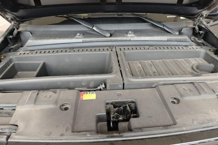 Used Baojun Spark 2023 Flagship Edition Engine Bay