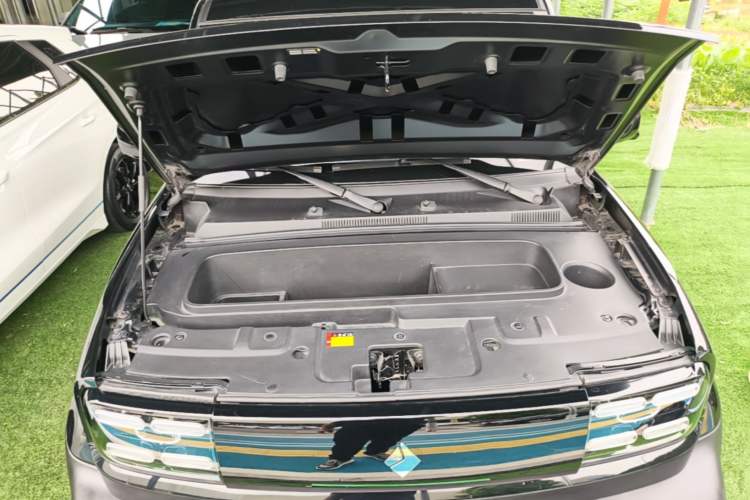 Used Baojun Spark 2023 Flagship Edition Engine Bay