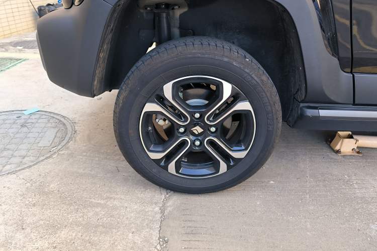 Used Baojun Spark 2023 Flagship Edition Exterior 8