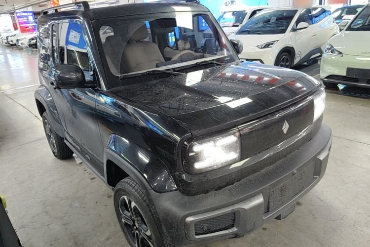 Used Baojun Spark 2023 Flagship Edition Front Right 45 Deg