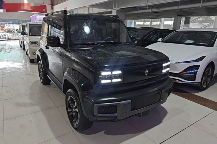Used Baojun Spark 2023 Flagship Edition Front Right 45 Deg