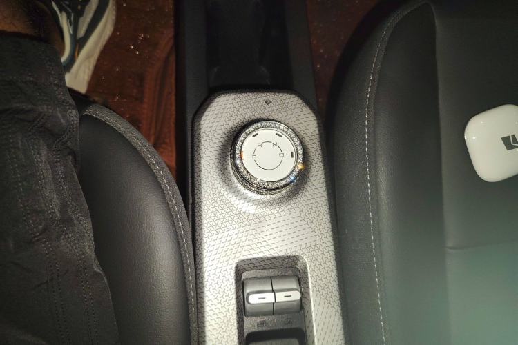 Used Baojun Spark 2023 Intelligent Premium Edition Gear Lever