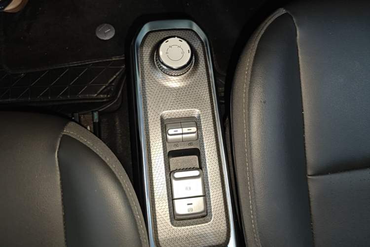 Used Baojun Spark 2023 Flagship Edition Gear Lever