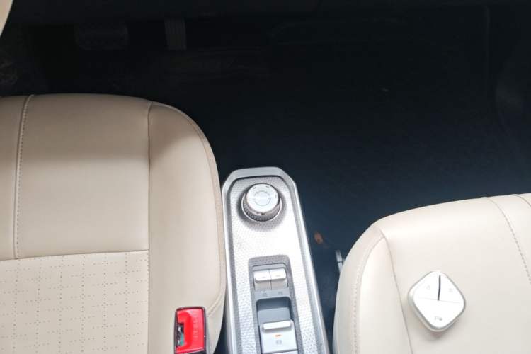 Used Baojun Spark 2023 Flagship Edition Gear Lever