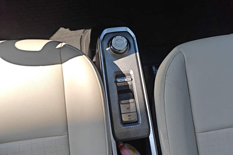Used Baojun Spark 2023 Flagship Edition Gear Lever