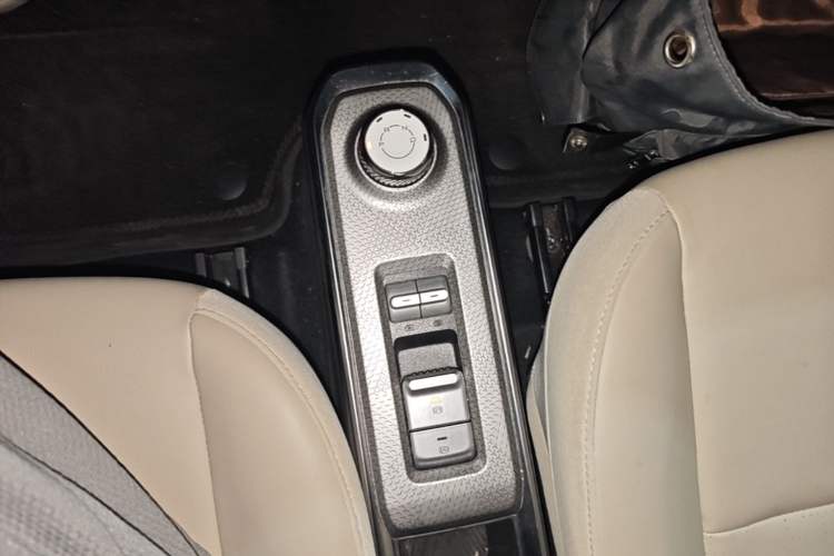 Used Baojun Spark 2023 Flagship Edition Gear Lever