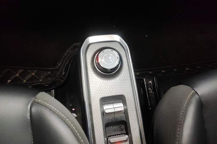 Used Baojun Spark 2023 Flagship Edition Gear Lever