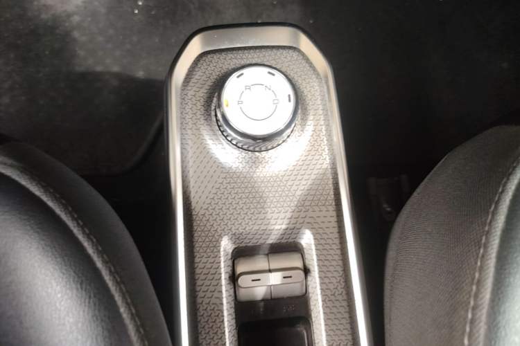 Used Baojun Spark 2023 Intelligent Premium Edition Gear Lever
