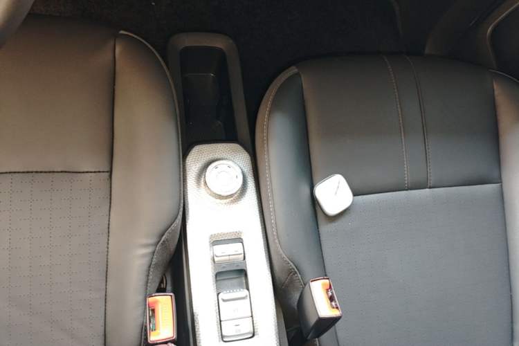 Used Baojun Spark 2023 Intelligent Premium Edition Gear Lever